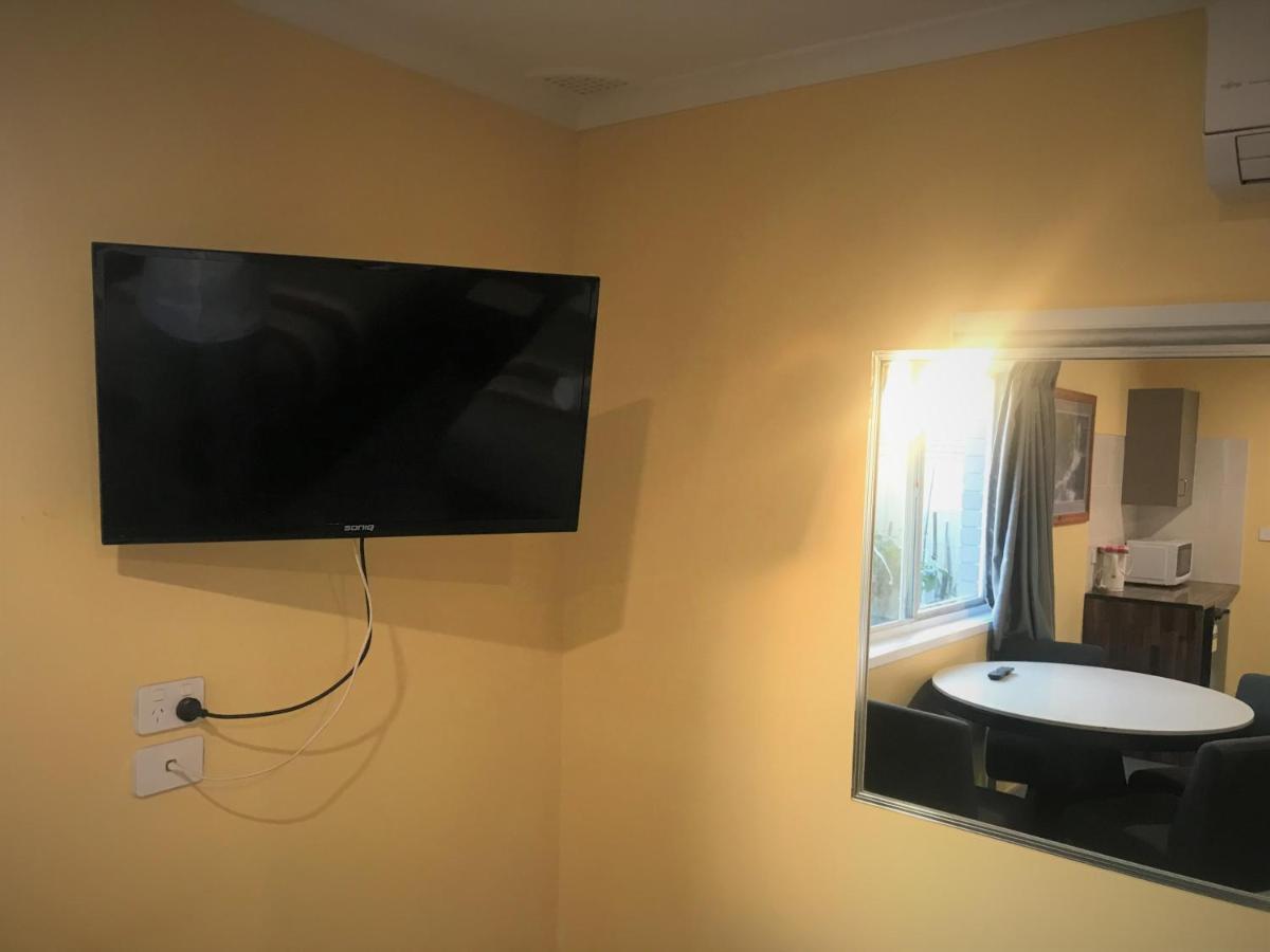 Toukley Motor Inn Kültér fotó