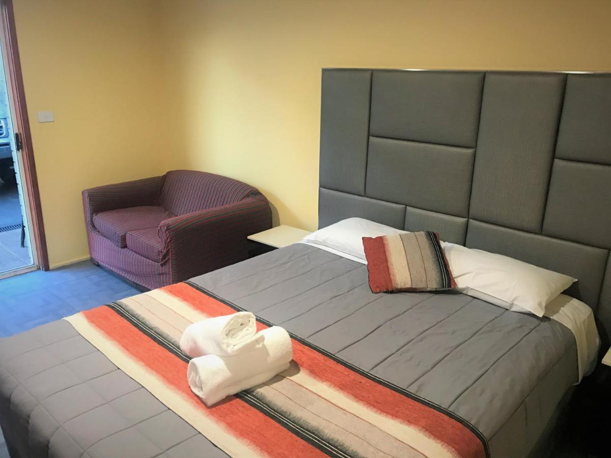 Toukley Motor Inn Kültér fotó