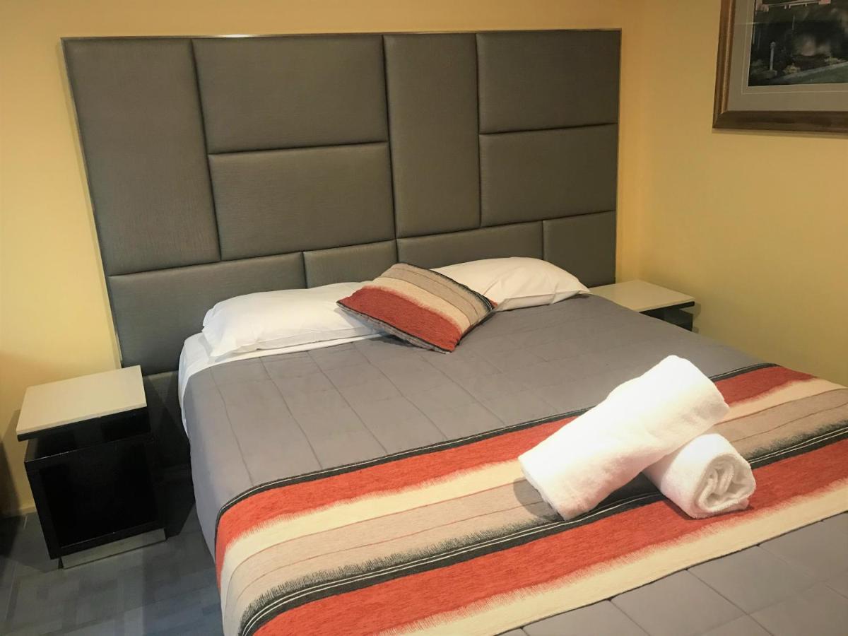 Toukley Motor Inn Kültér fotó